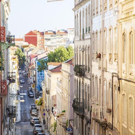 Feel Home in this Stunning Renovated Nest in Graça Lisboa Exterior foto