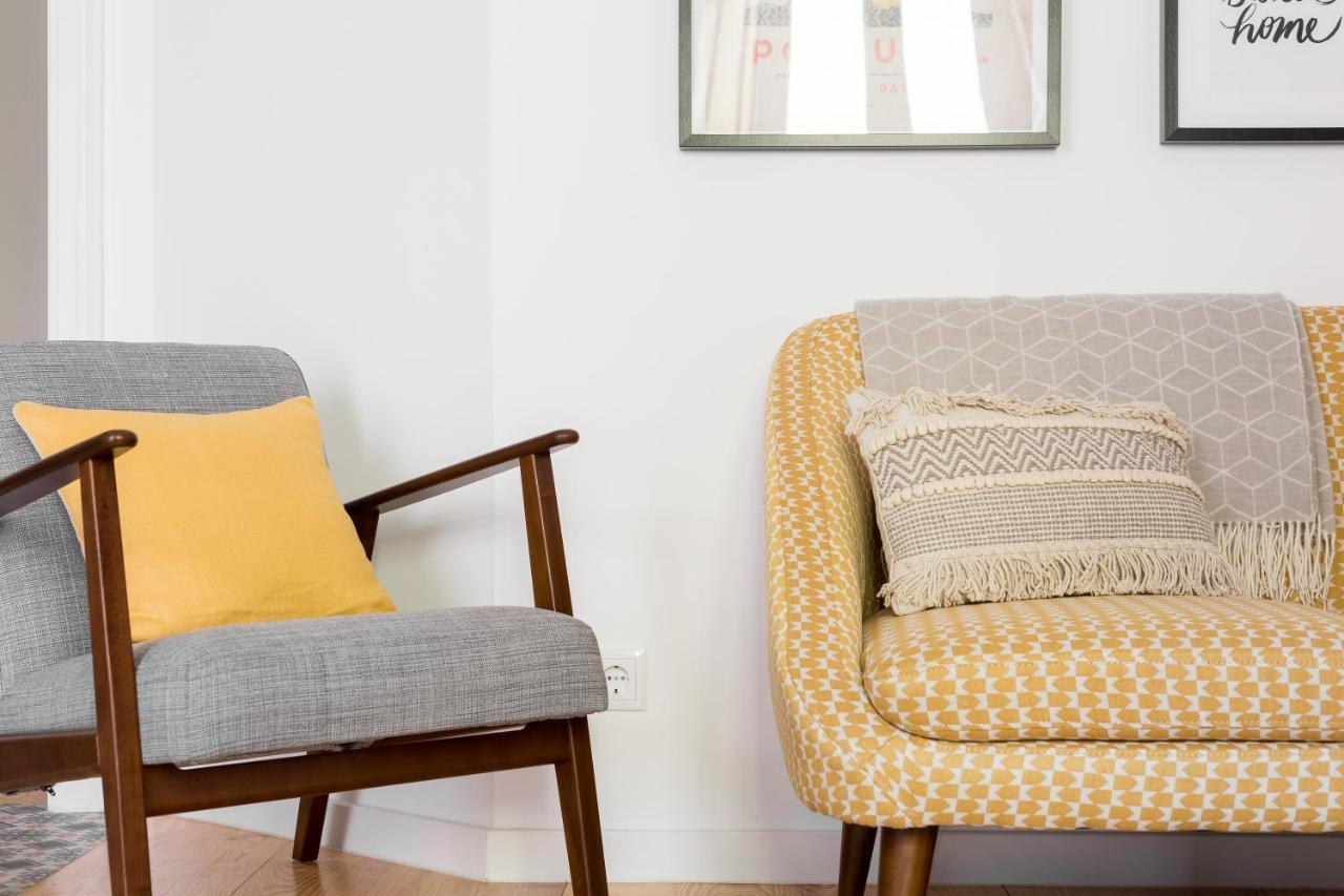 Feel Home in this Stunning Renovated Nest in Graça Lisboa Exterior foto