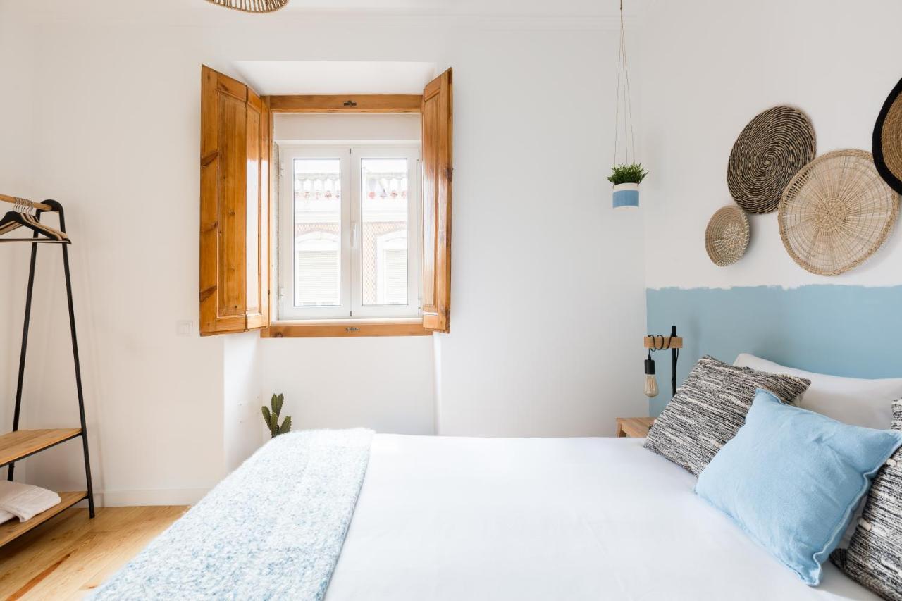 Feel Home in this Stunning Renovated Nest in Graça Lisboa Exterior foto