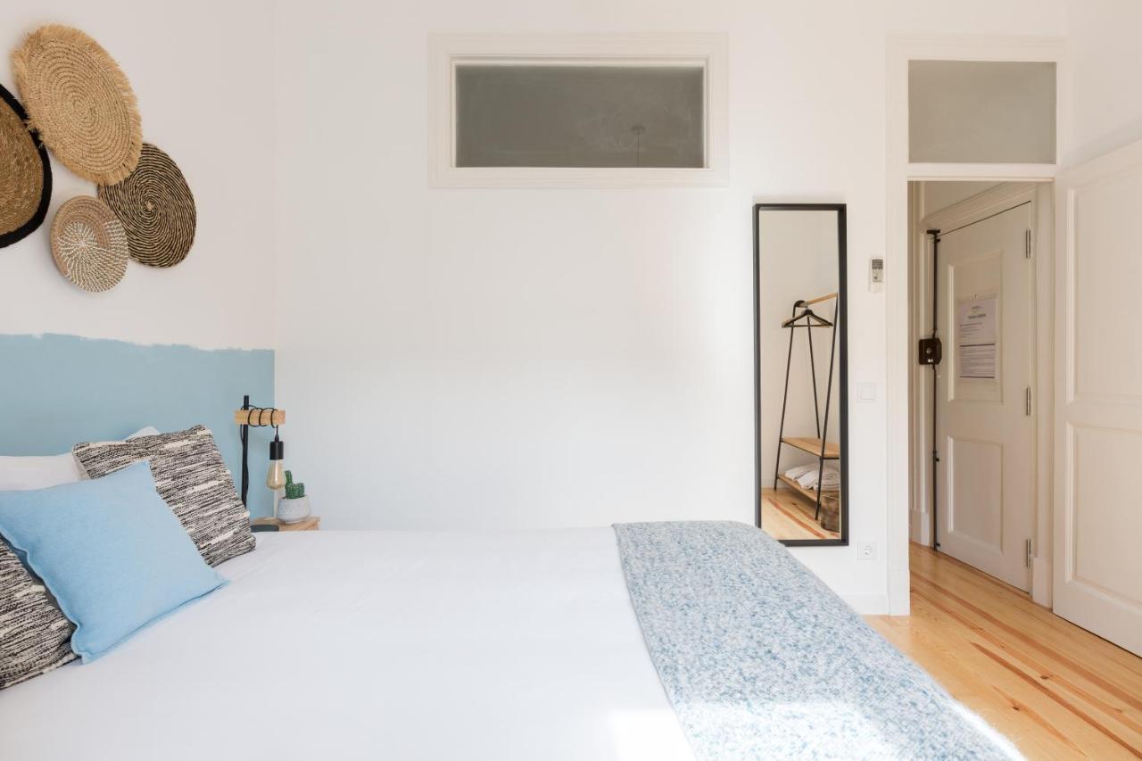 Feel Home in this Stunning Renovated Nest in Graça Lisboa Exterior foto